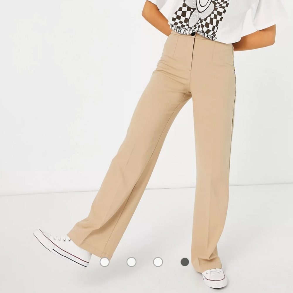 NWT Bershka Wide Leg Slouchy Dad Trousers in Camel